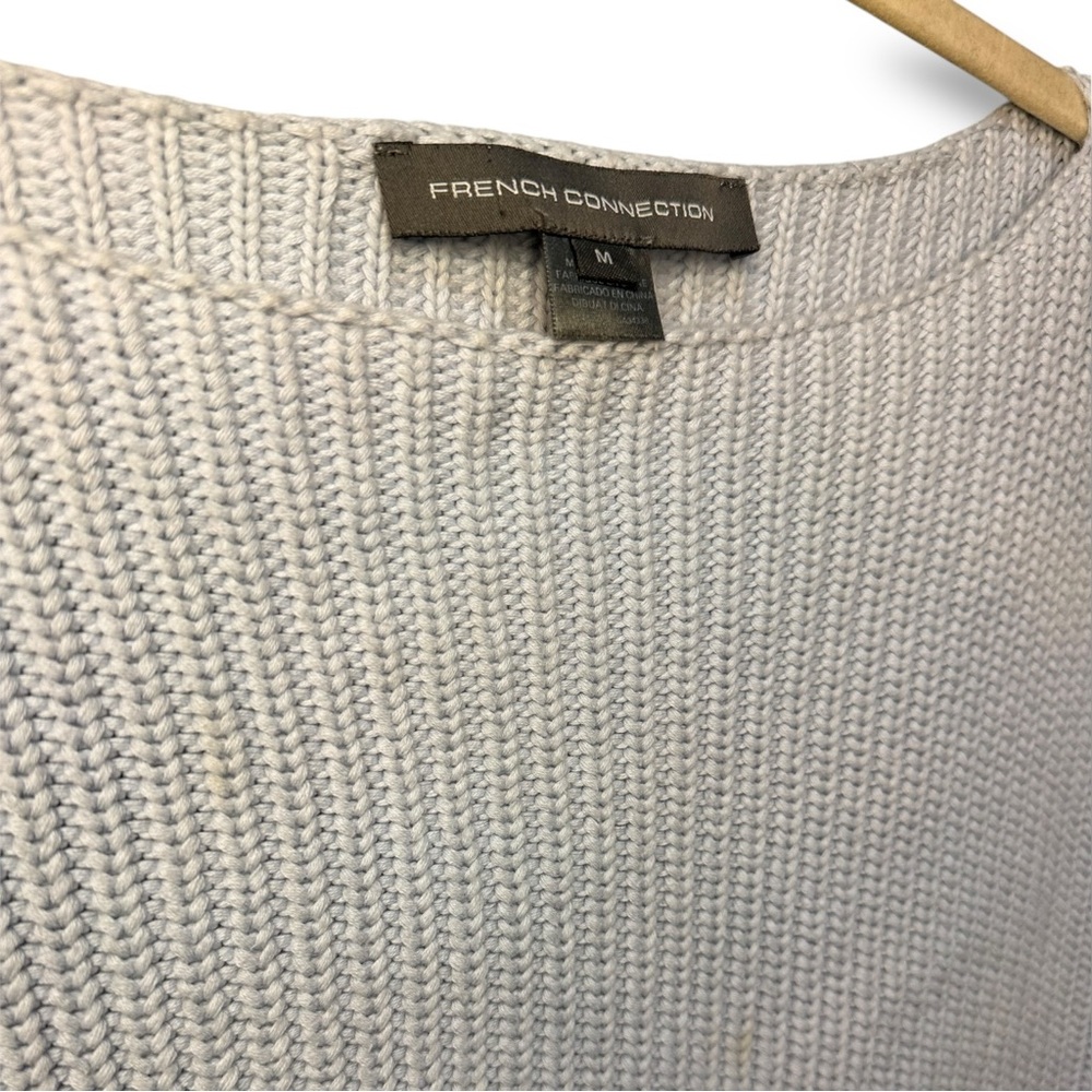 French Connection Cropped Cozy Light Blue Knit Sweater. 100% Cotton. Size Medium - Picture 7 of 9